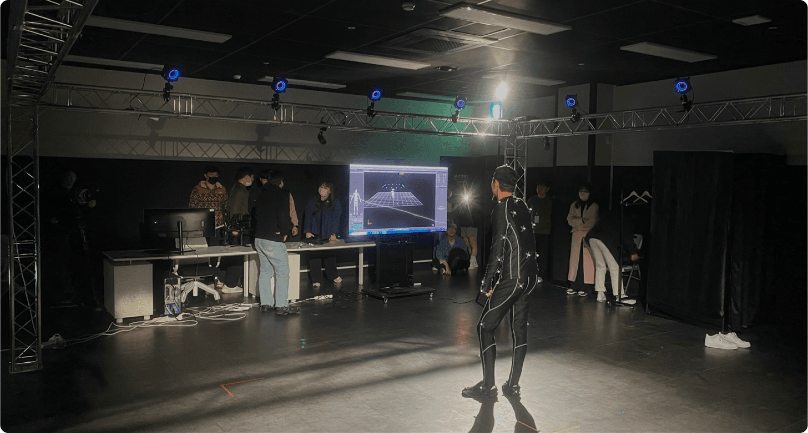 MR Studio